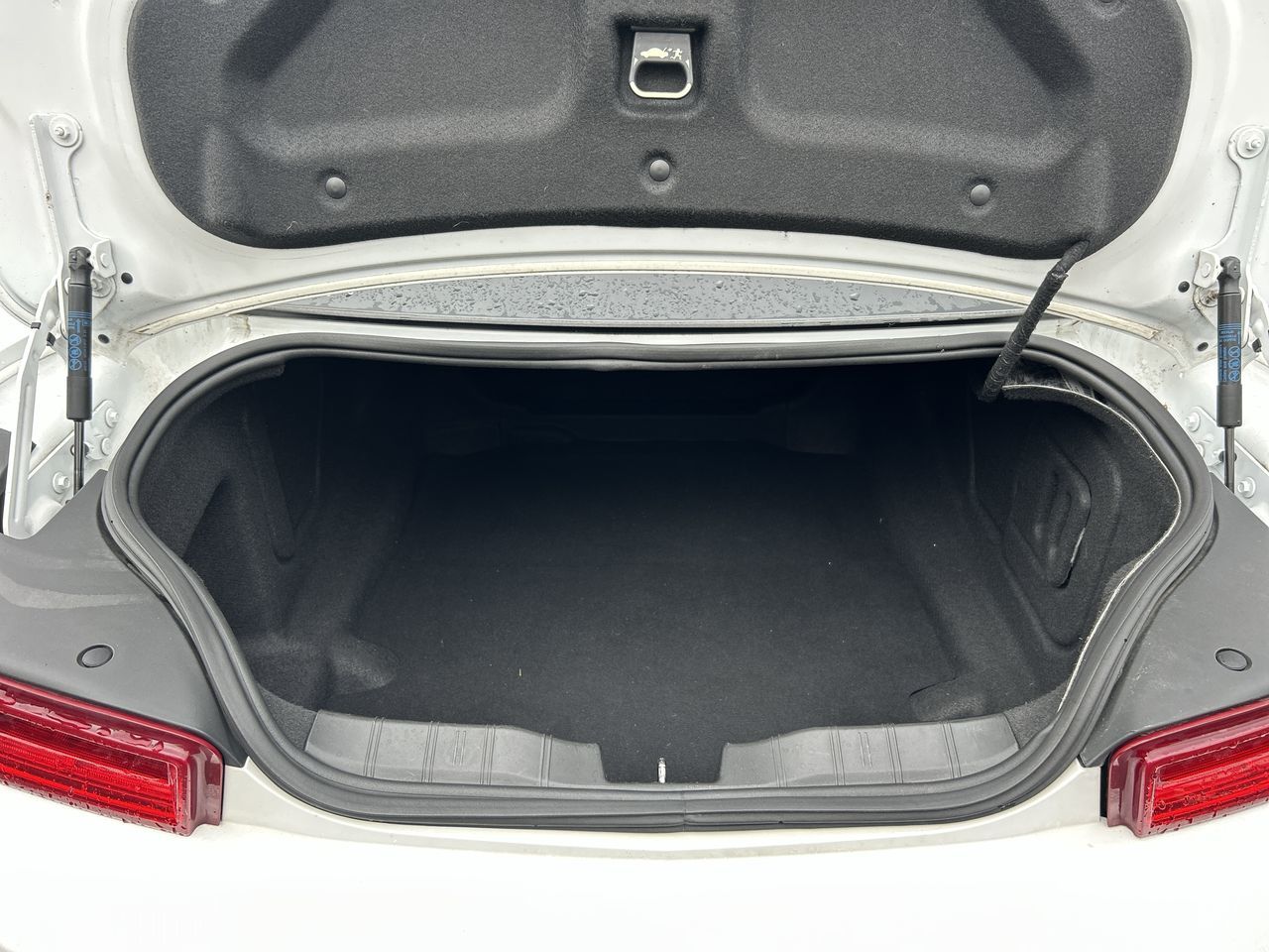 2018 Chevrolet Camaro in Vancouver, British Columbia