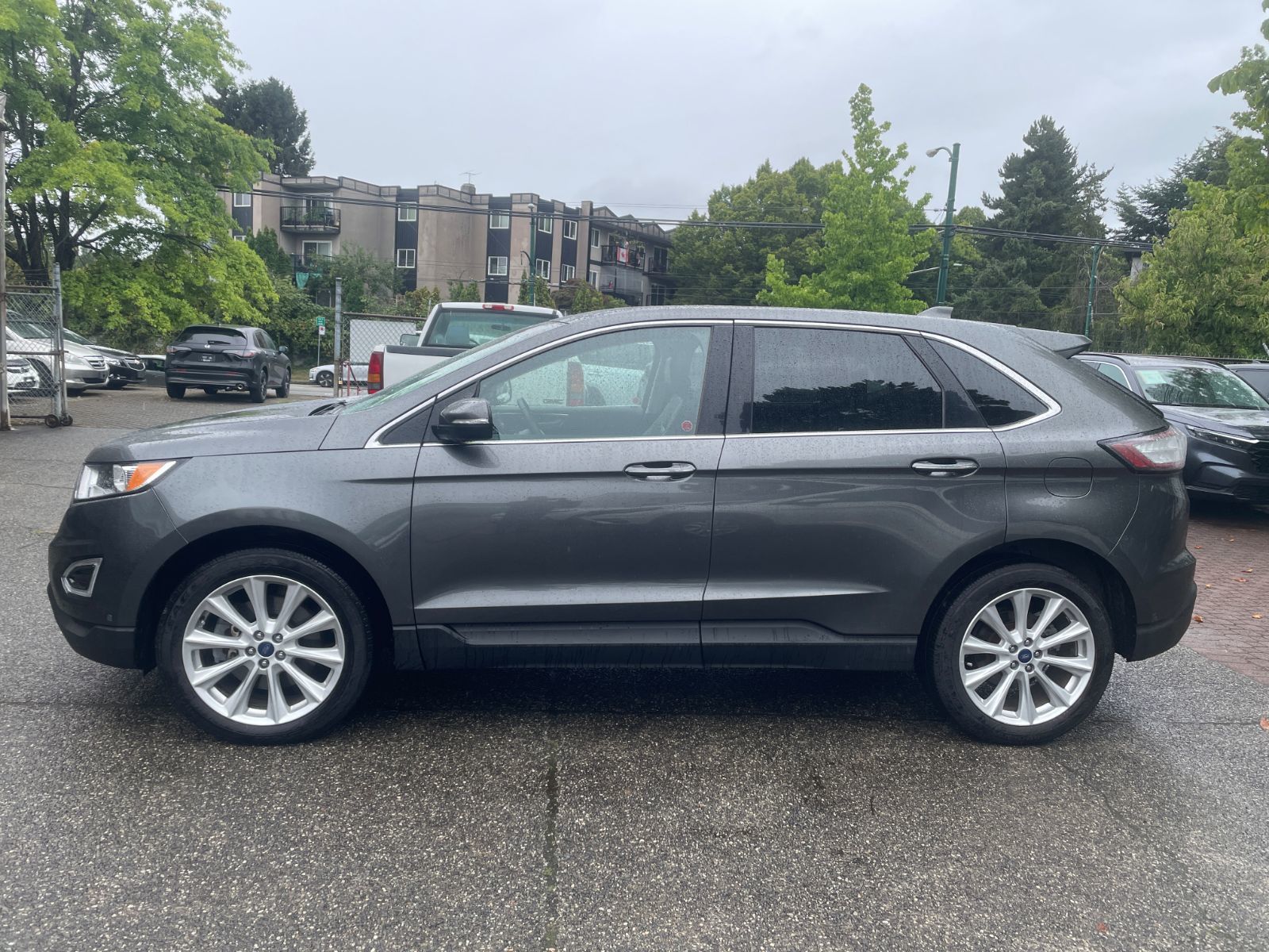 2017 Ford Edge