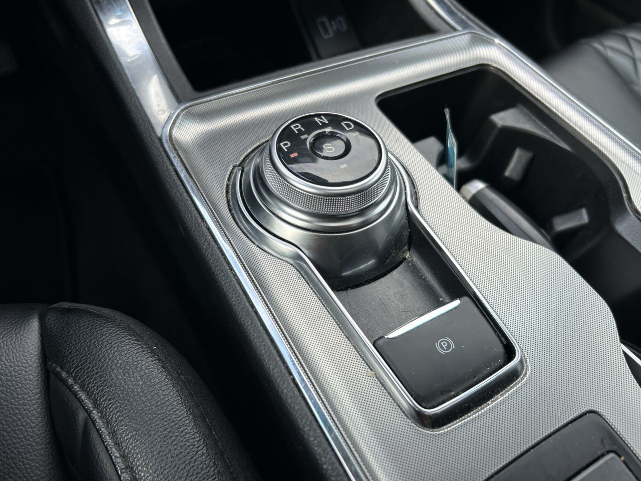 2023 Ford Edge