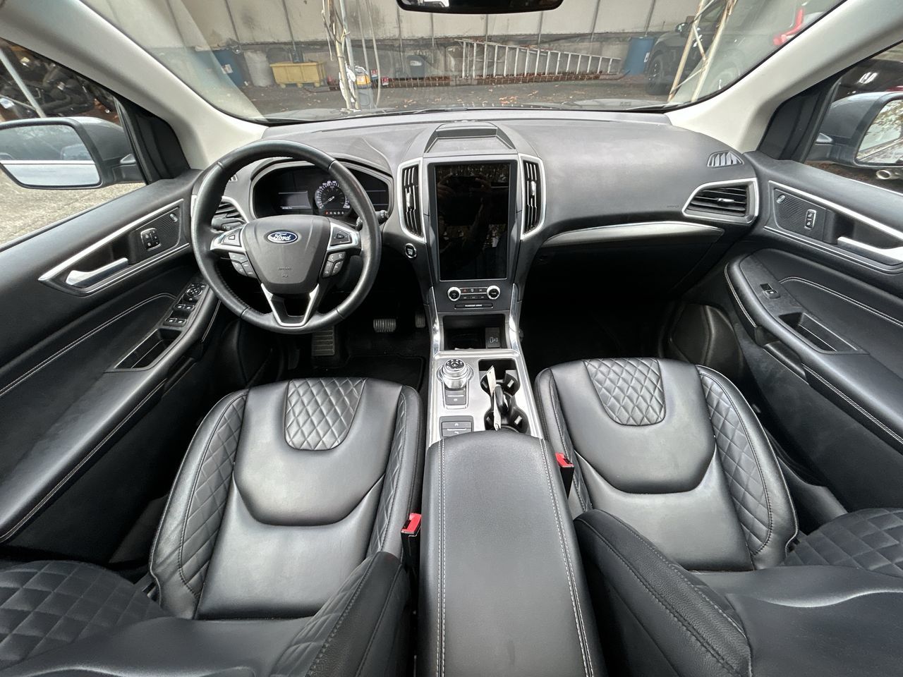2023 Ford Edge