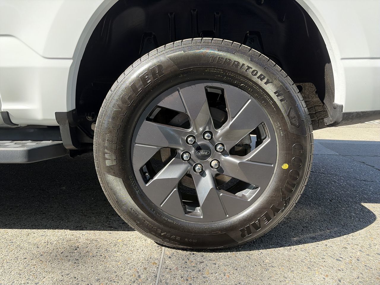 2025 Ford F-150 Lightning