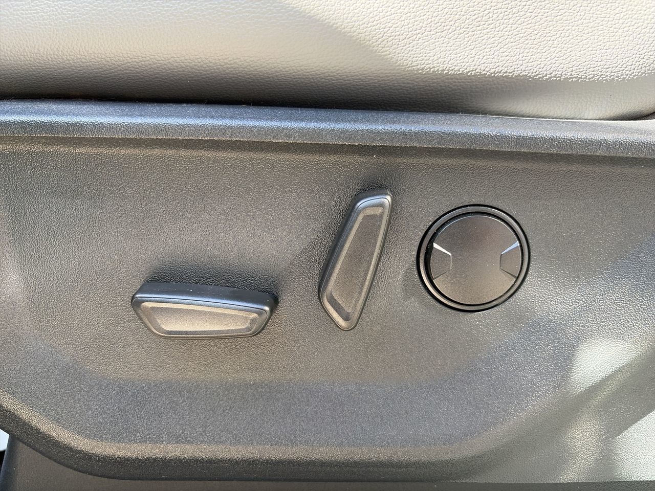 2025 Ford F-150 Lightning