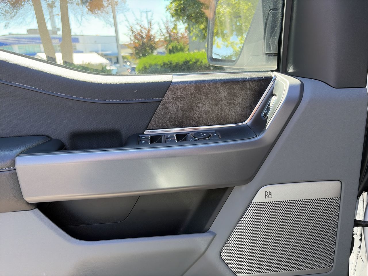 2025 Ford F-150 Lightning