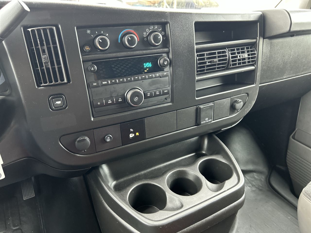 2023 GMC Savana Cargo 2500