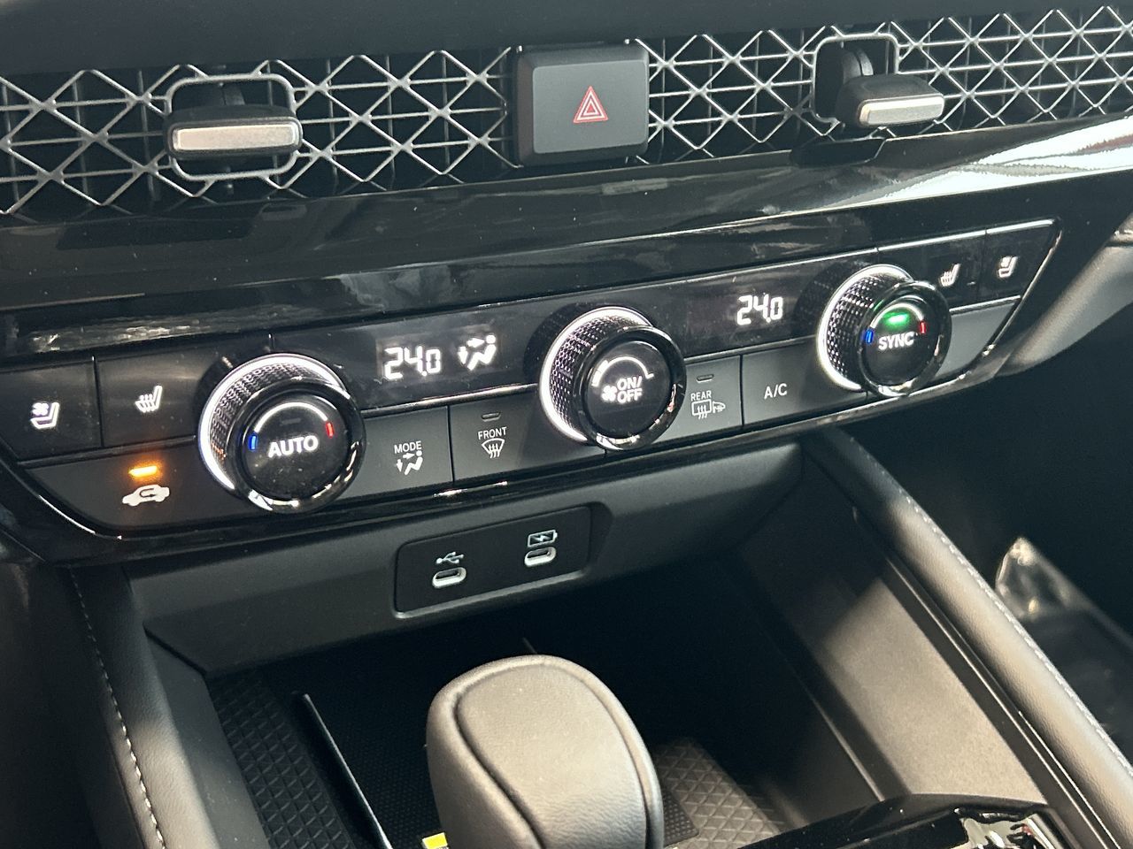 2025 Honda Accord Hybrid in Vancouver, British Columbia