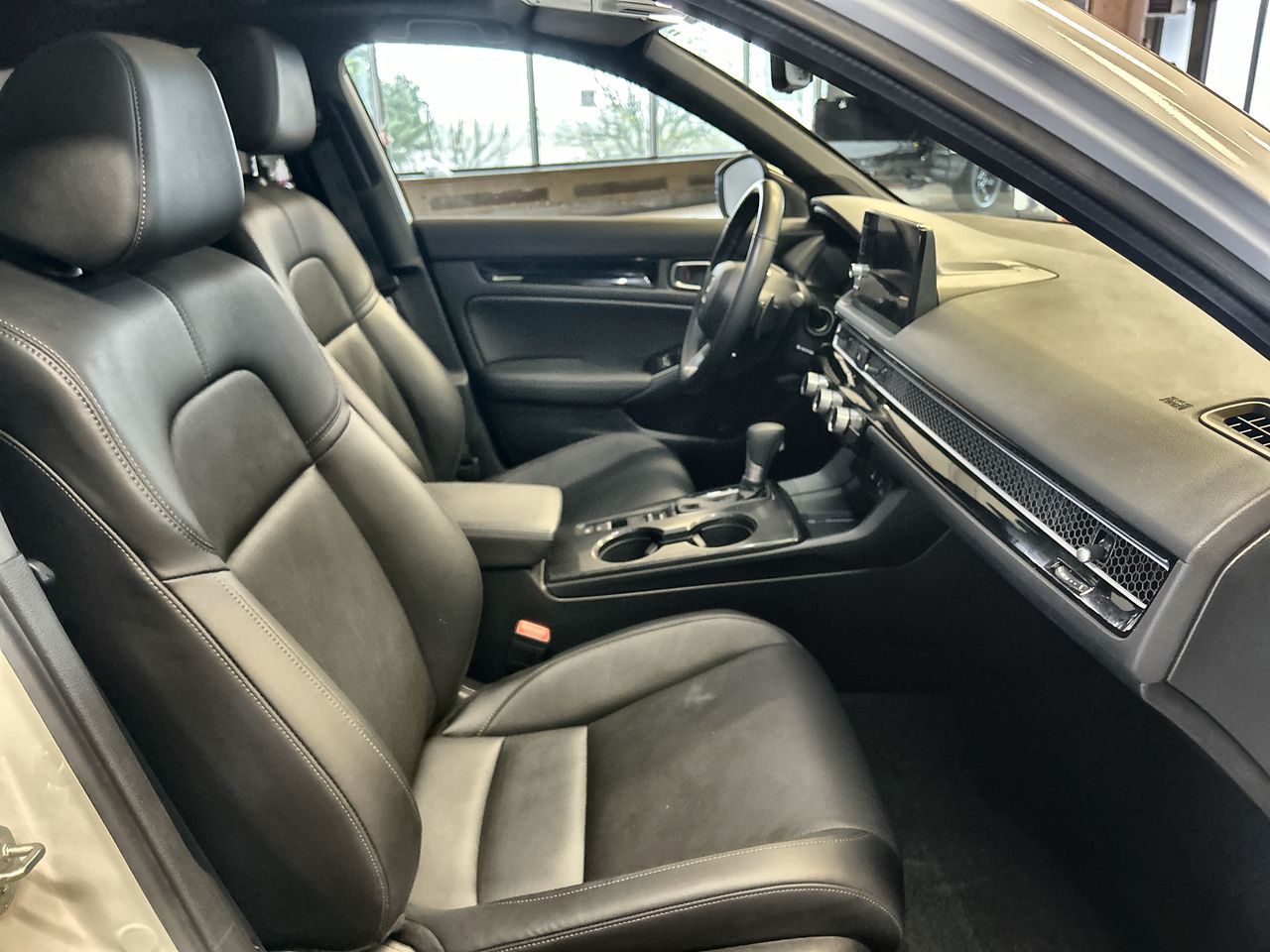 2025 Honda Civic Hybrid