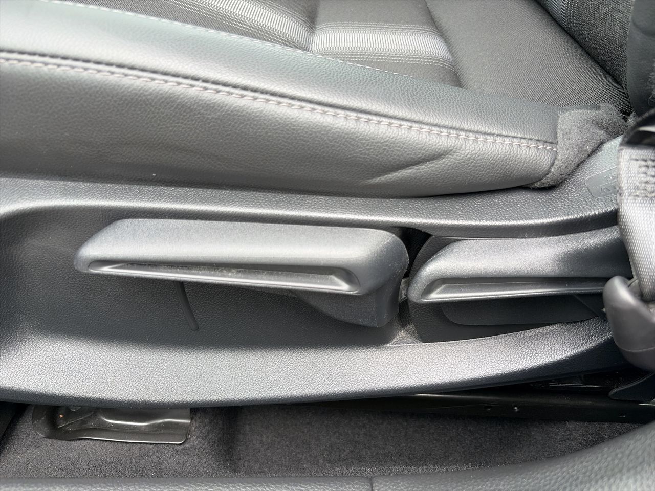 2025 Honda Civic Hybrid