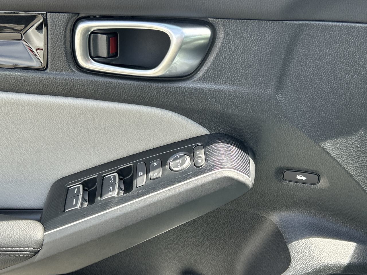 2025 Honda Civic Hybrid