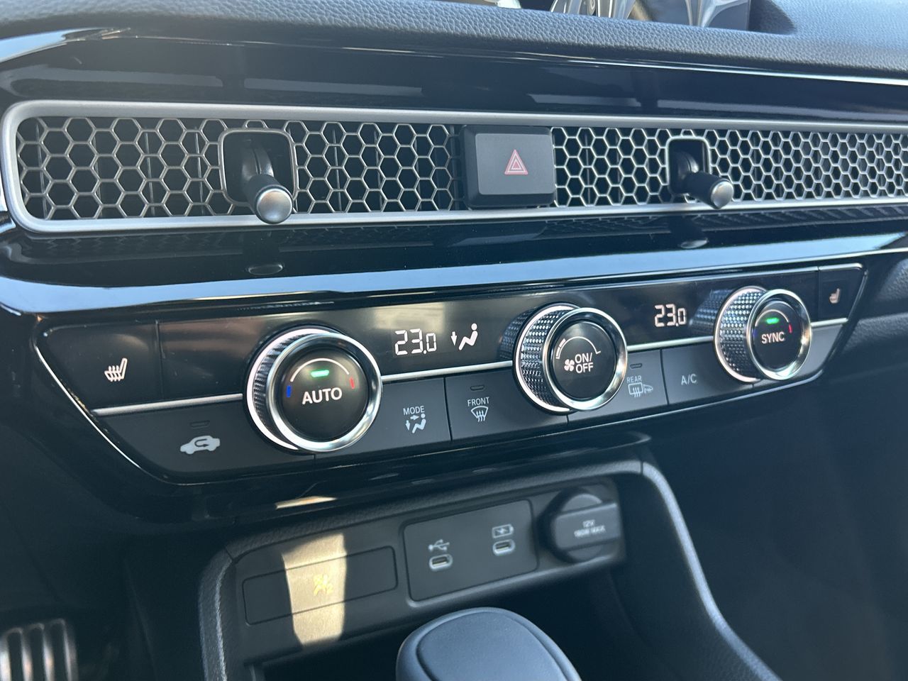 2025  Civic Hybrid