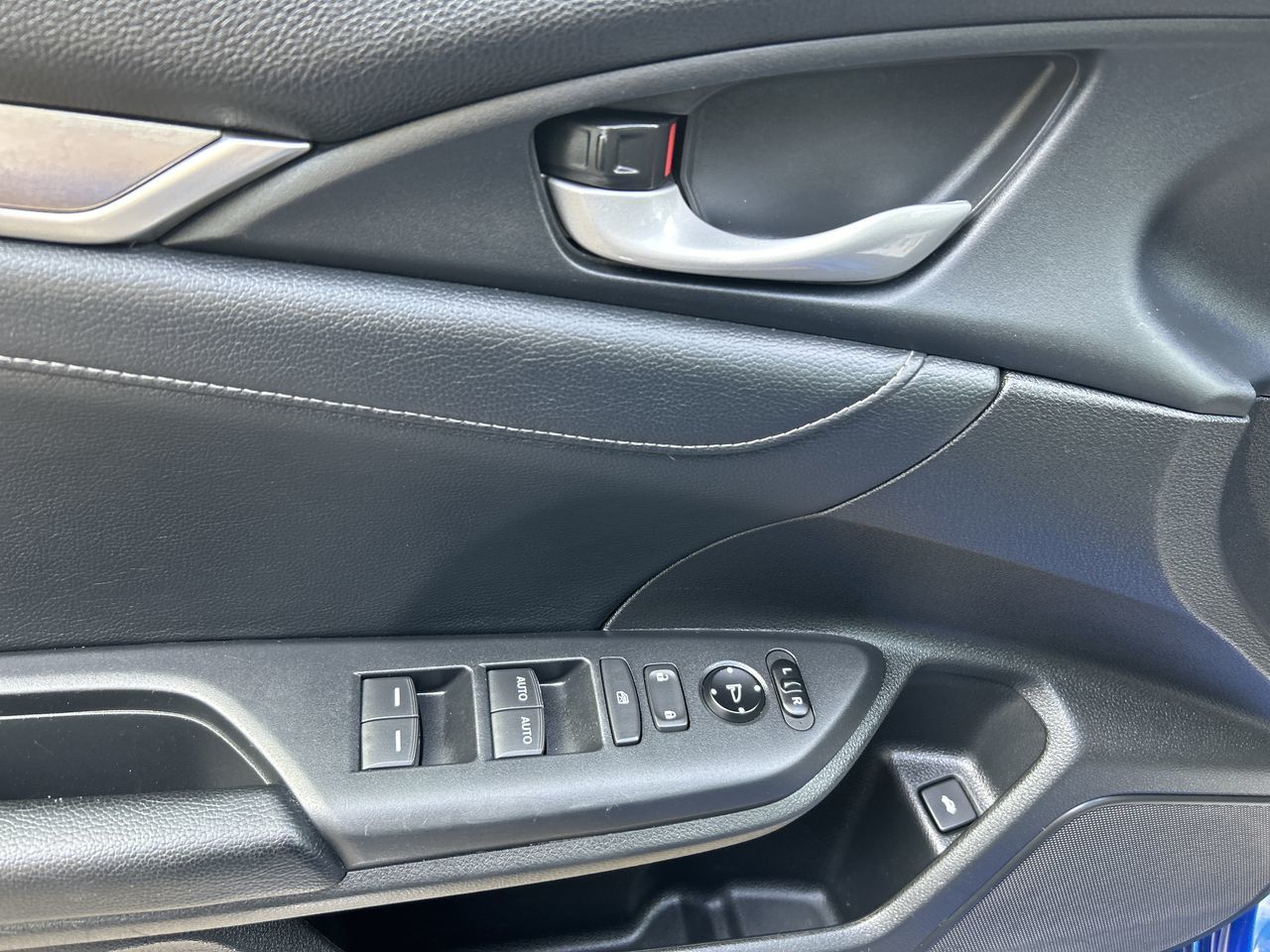 Honda Civic  2016 à Vancouver, Colombie-Britannique