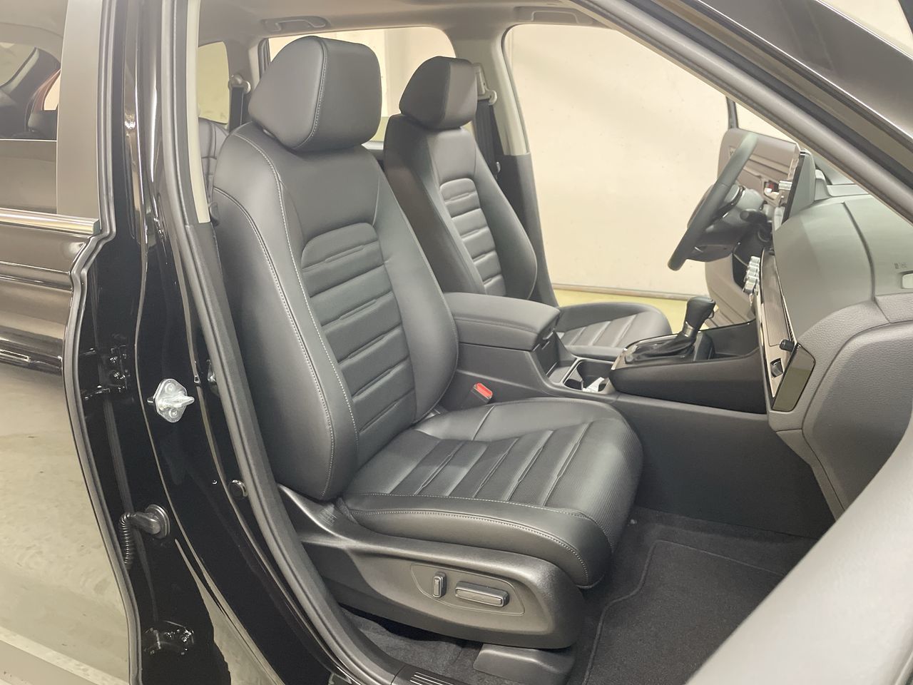 2023 Honda CR-V in Vancouver, British Columbia