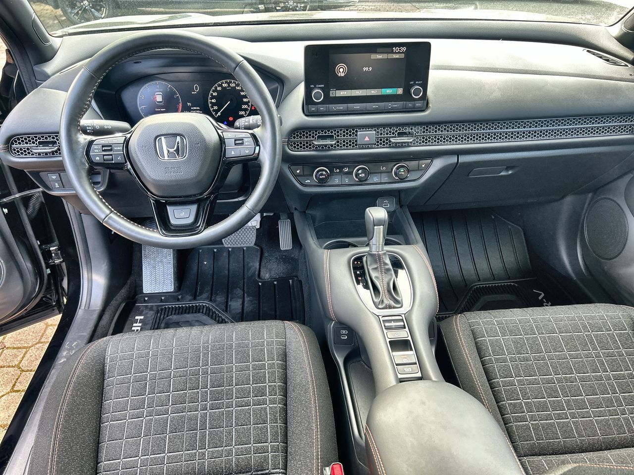 2025 Honda HR-V