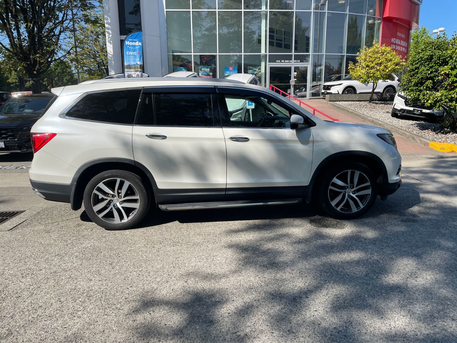 2018 Honda Pilot in Vancouver, British Columbia