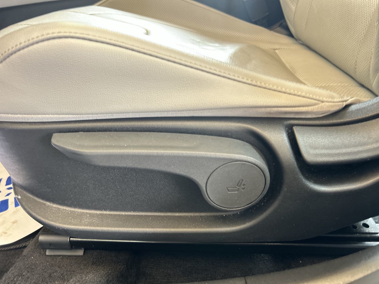 Hyundai Elantra  2022 à Vancouver, Colombie-Britannique