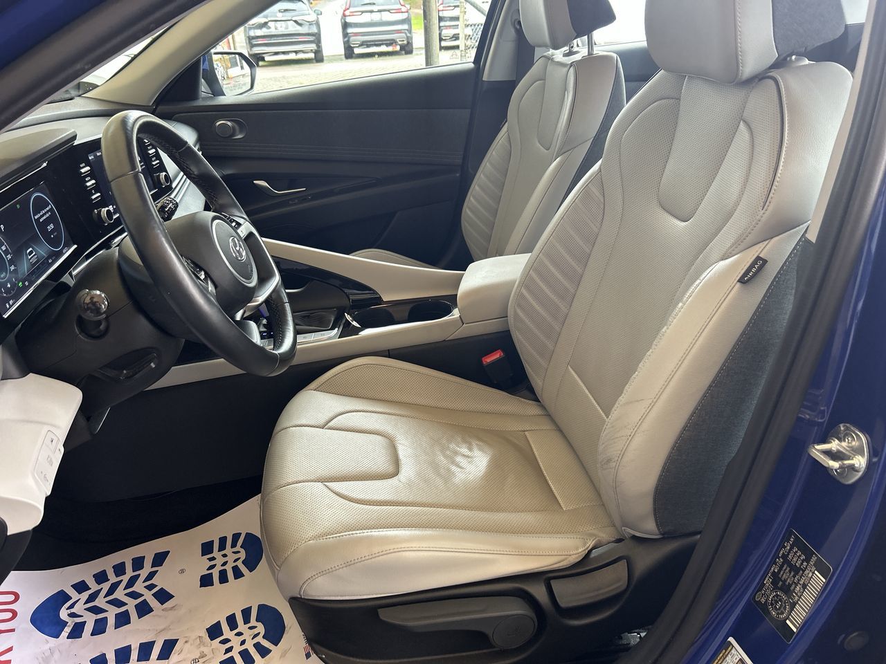 Hyundai Elantra  2022 à Vancouver, Colombie-Britannique