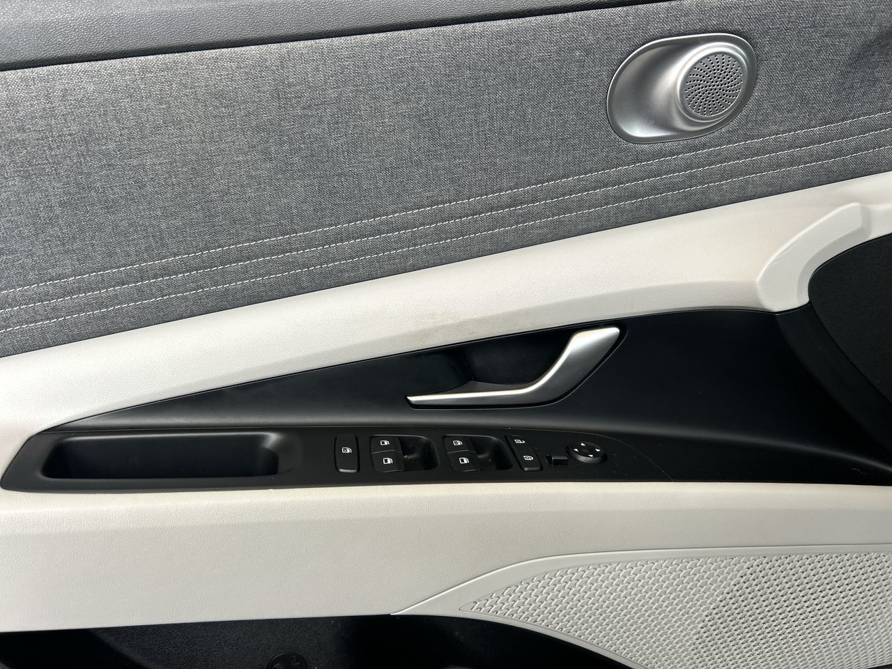 Hyundai Elantra  2022 à Vancouver, Colombie-Britannique