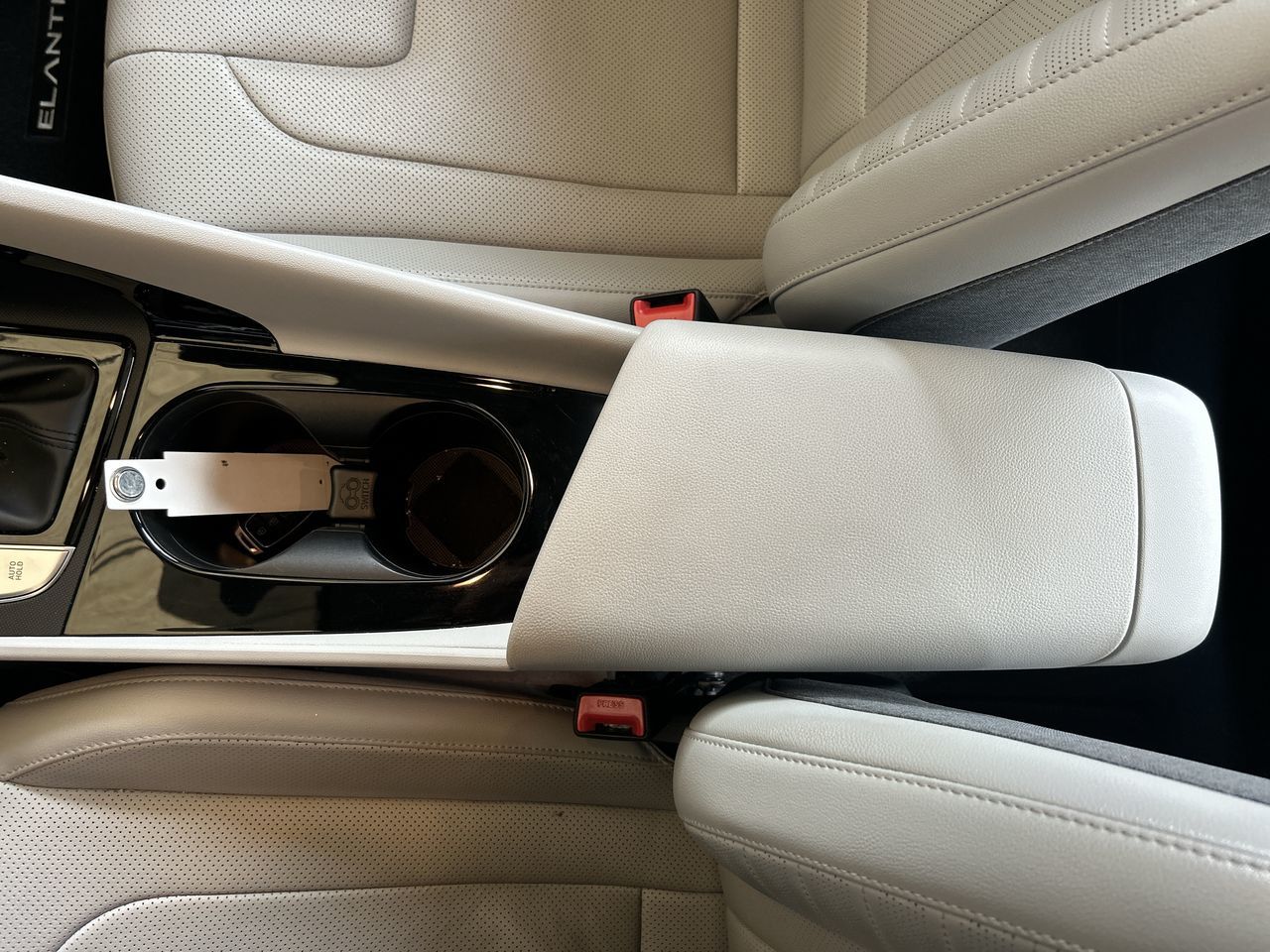 Hyundai Elantra  2022 à Vancouver, Colombie-Britannique