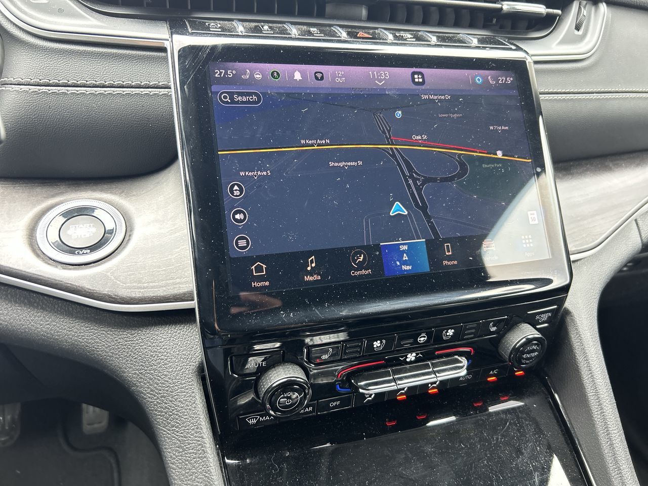 2023 Jeep Grand Cherokee 4X4 in Vancouver, British Columbia