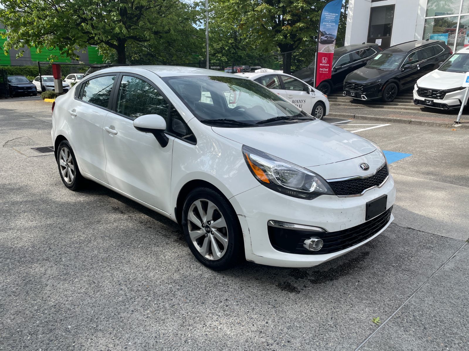 Kia Rio  2017 à Vancouver, Colombie-Britannique