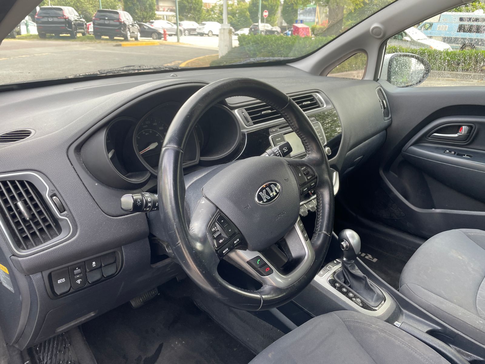 Kia Rio  2017 à Vancouver, Colombie-Britannique