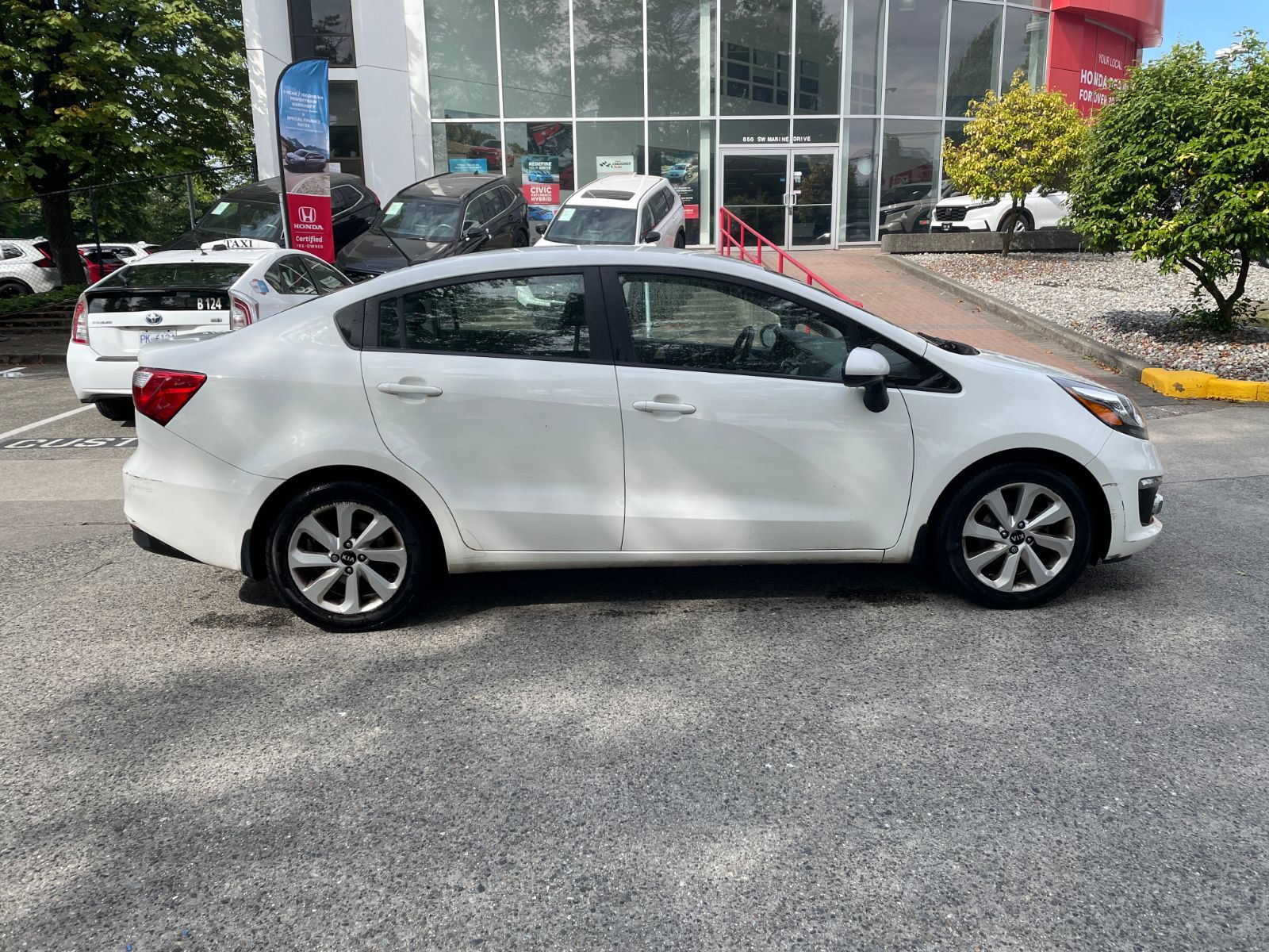 Kia Rio  2017 à Vancouver, Colombie-Britannique