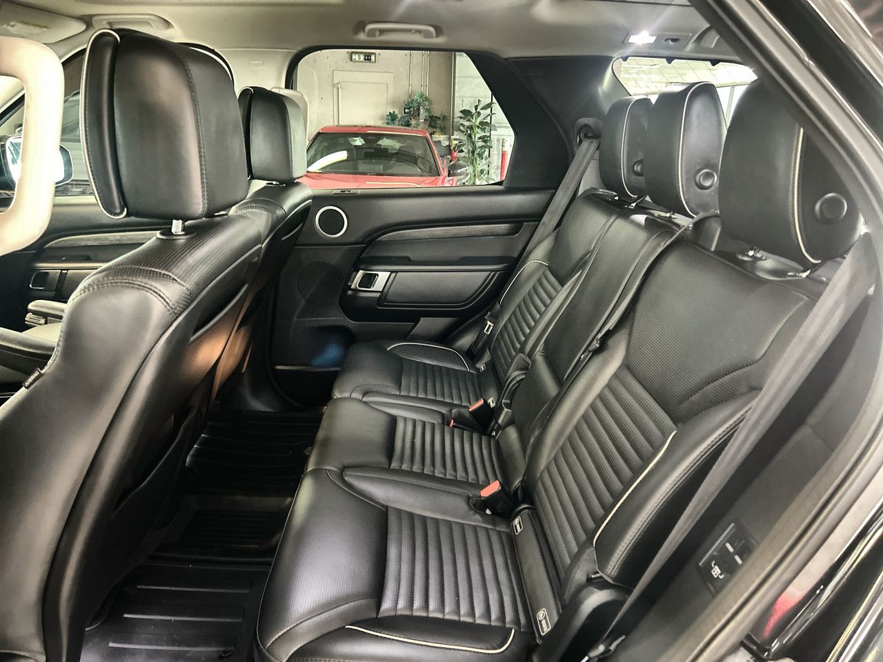2019 Land Rover Discovery