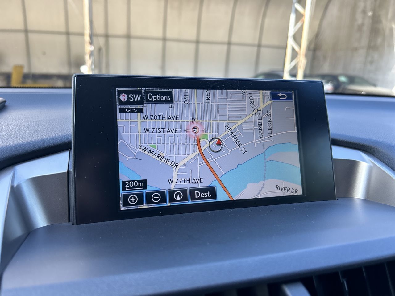 2017  NX 200t