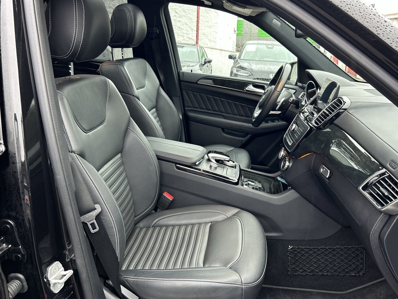 2017 Mercedes-Benz GLE550 in Vancouver, British Columbia