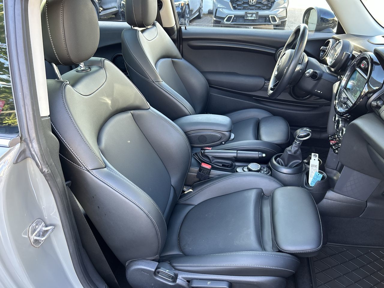 MINI Cooper  2017 à Vancouver, Colombie-Britannique
