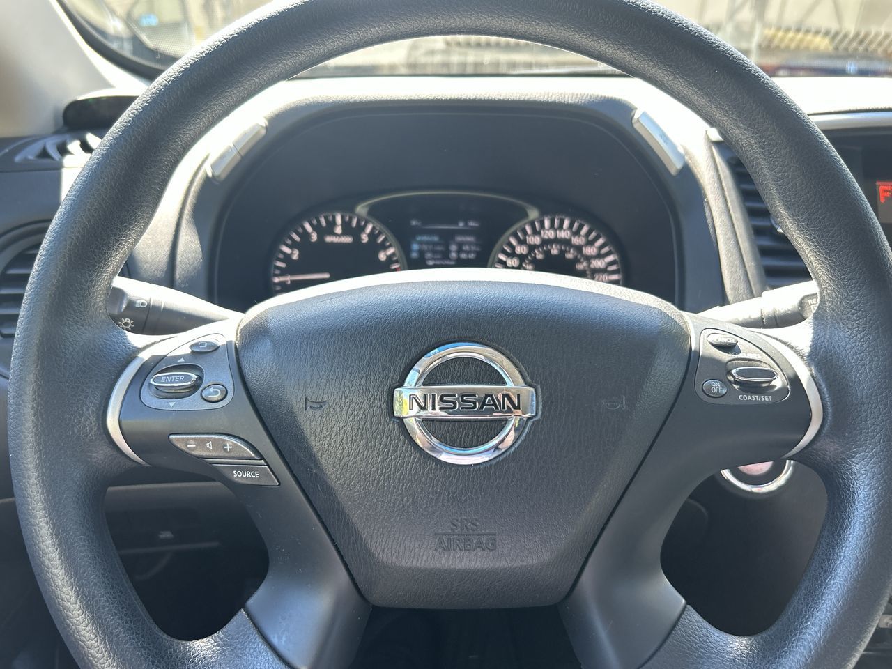 2015 Nissan Pathfinder in Vancouver, British Columbia