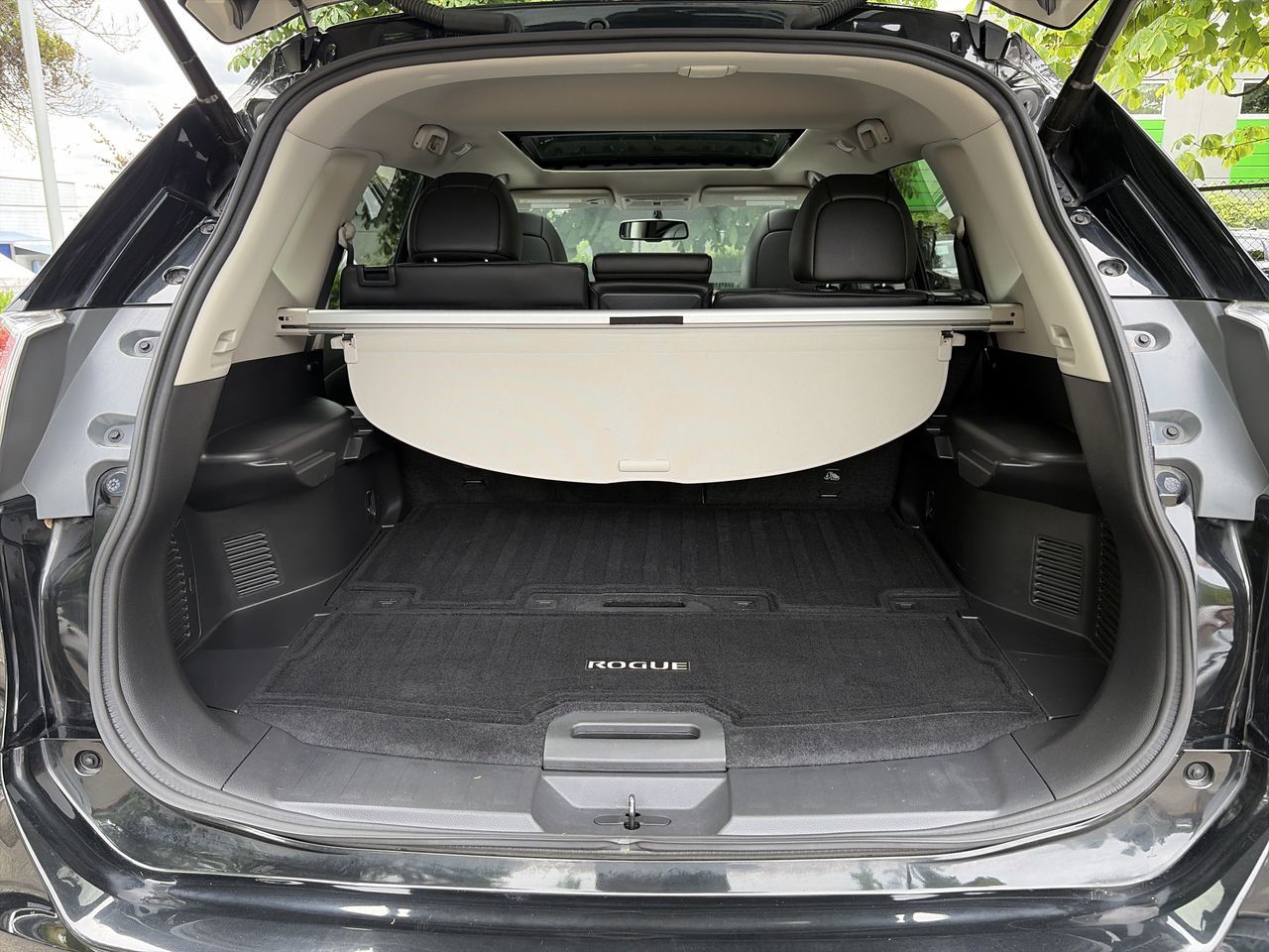 2016  Rogue