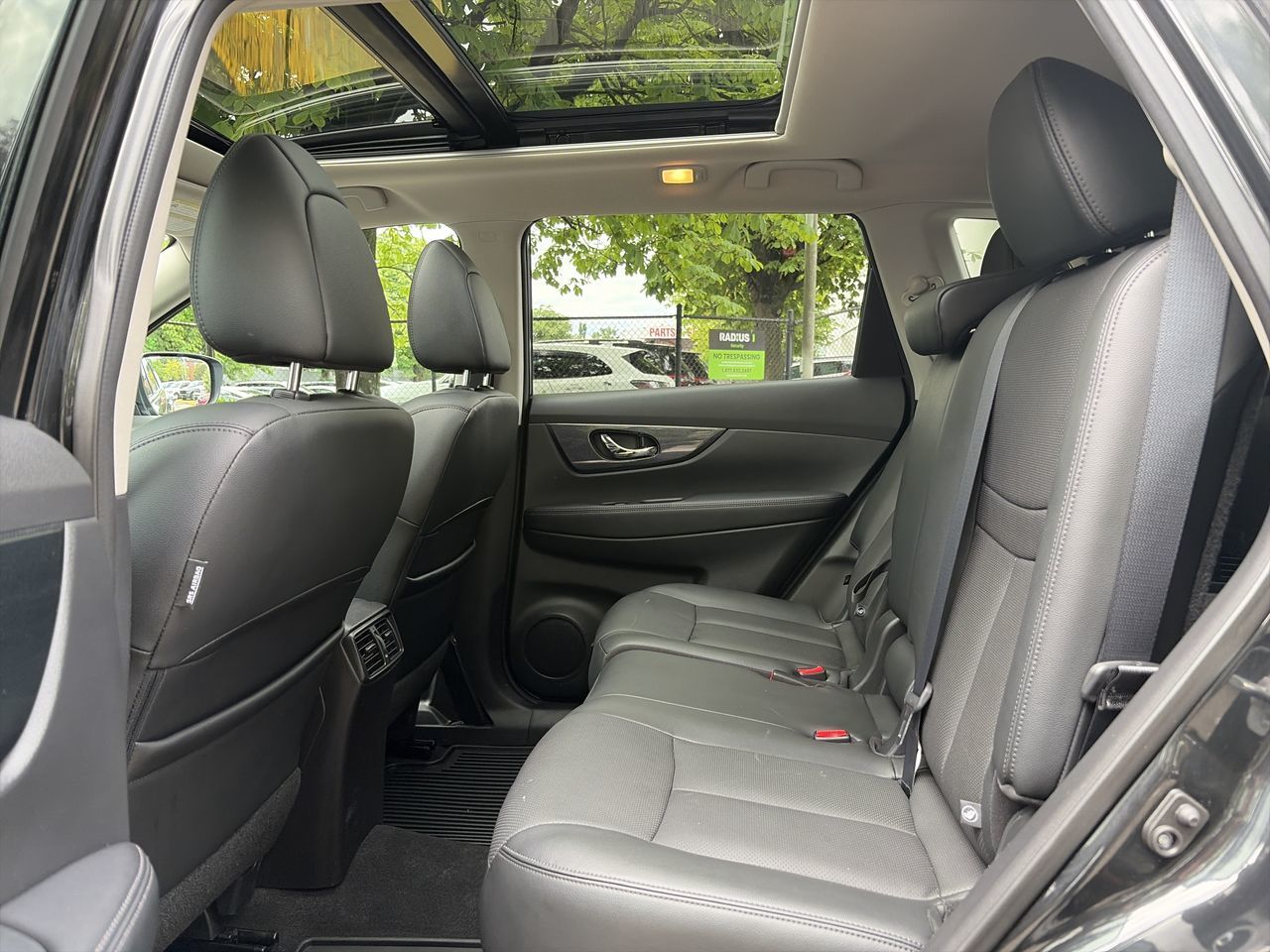 2016  Rogue
