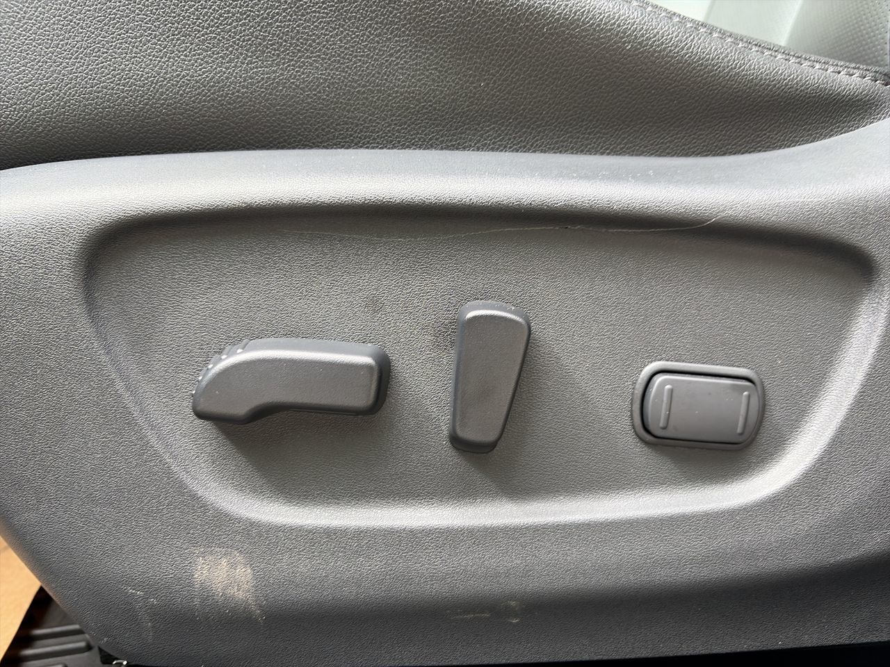 2016  Rogue