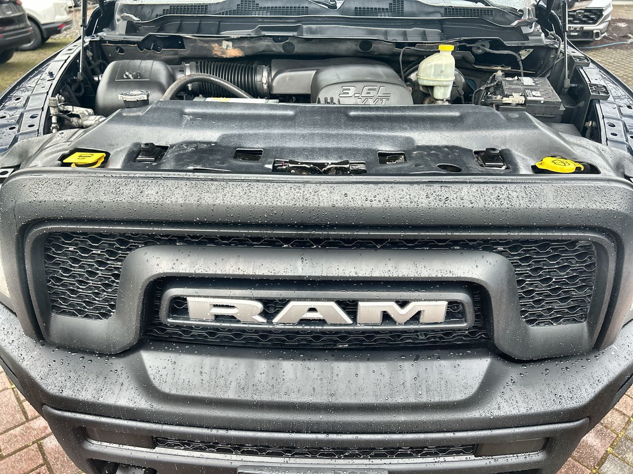2021  RAM 1500 Classic Crew Cab 4x4 (DS)
