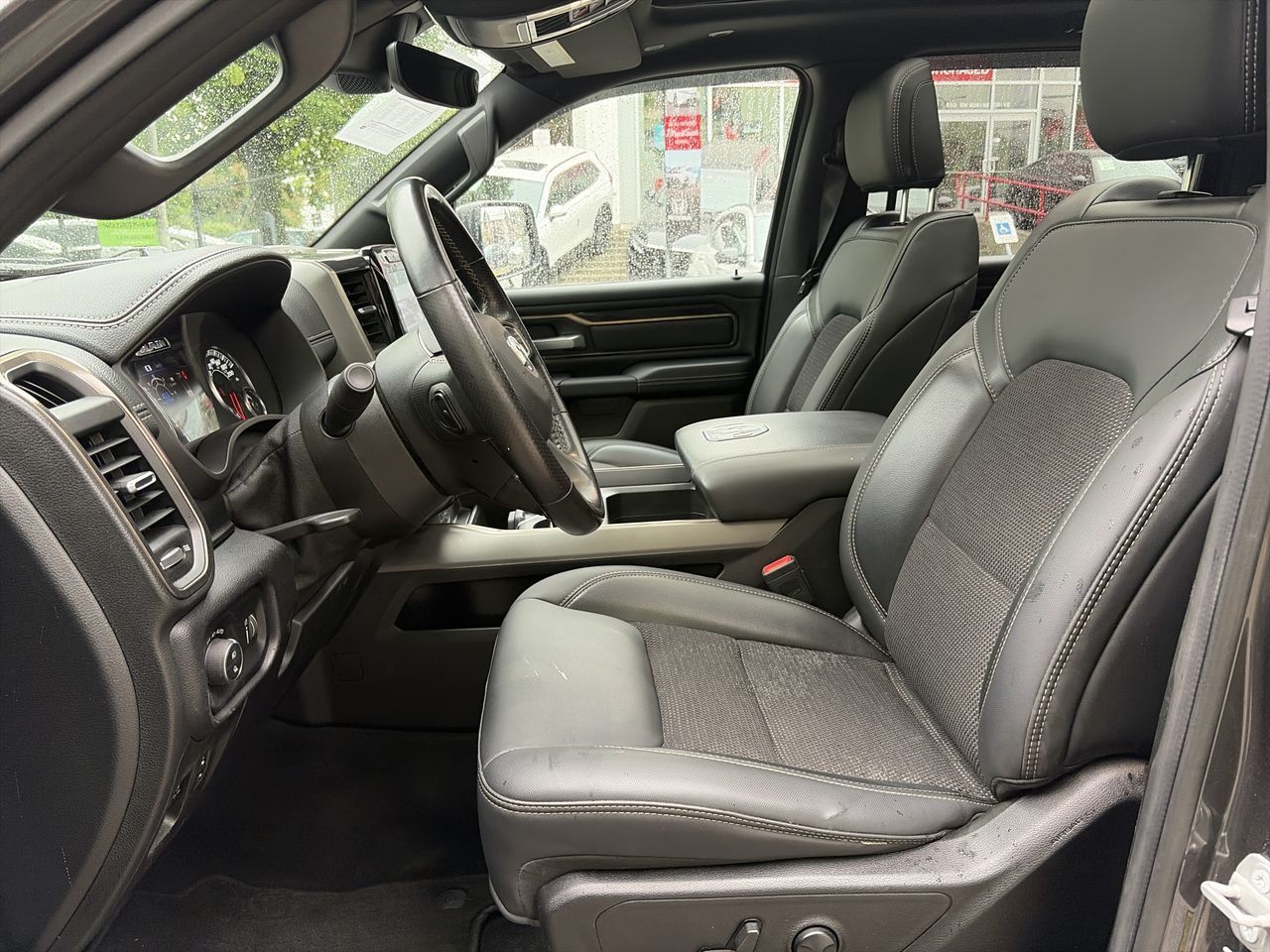 2022  RAM 1500 Crew Cab 4x4 (DT)
