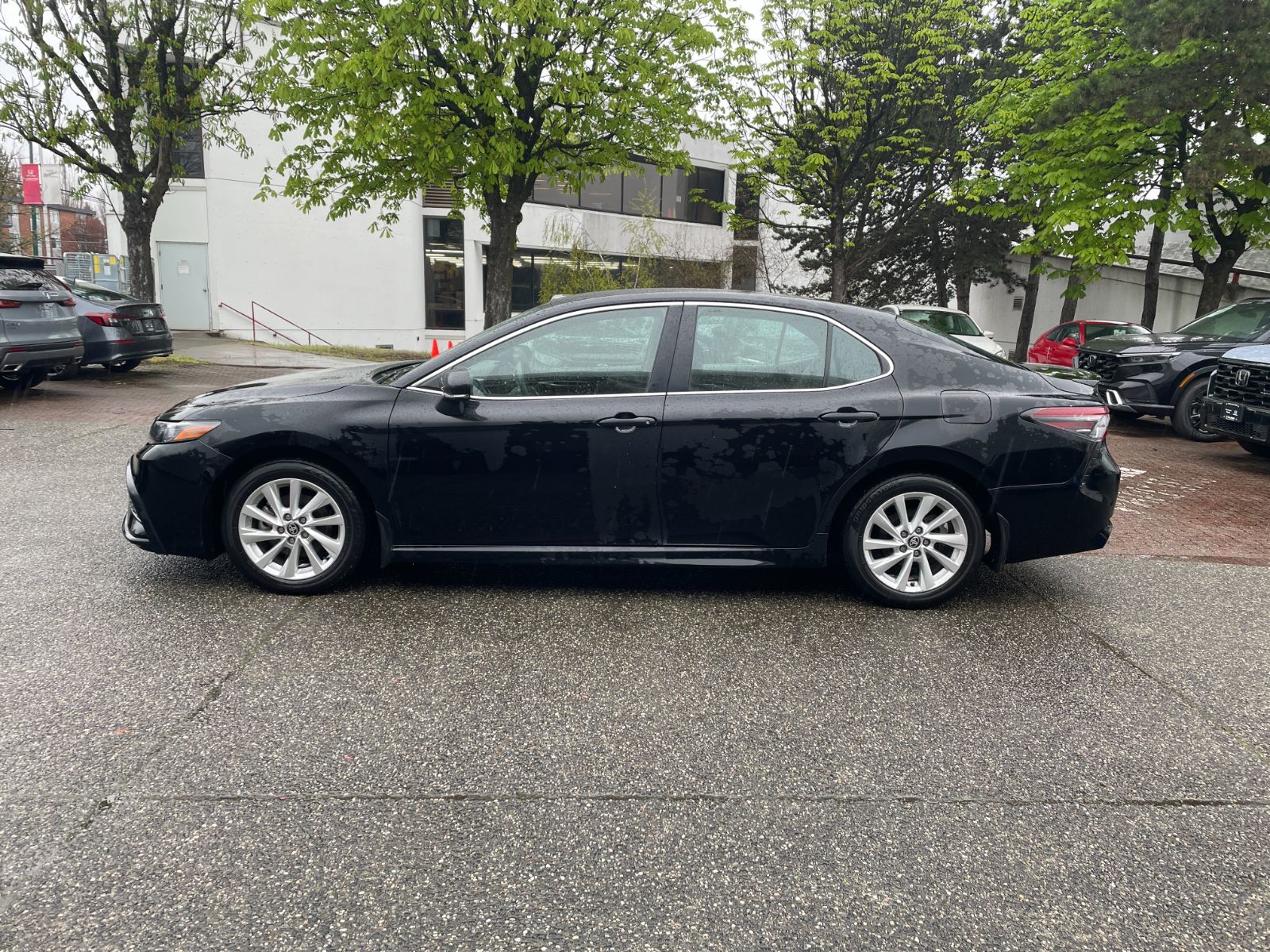 Toyota Camry  2024 à Vancouver, Colombie-Britannique