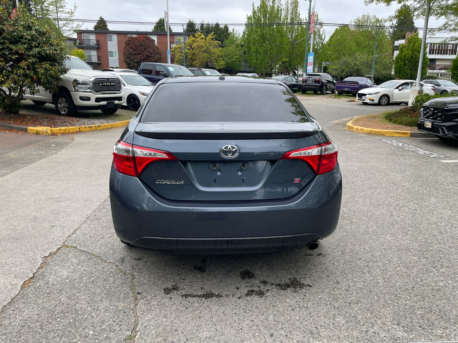 2016  Corolla