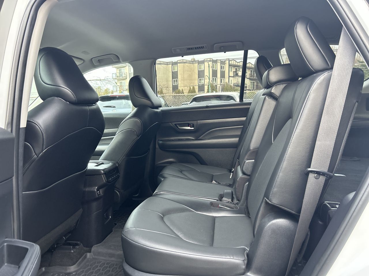 2024  Grand Highlander Hyb