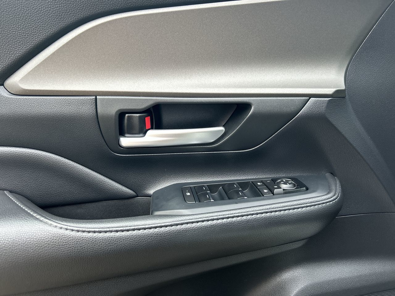 2024  Grand Highlander Hyb