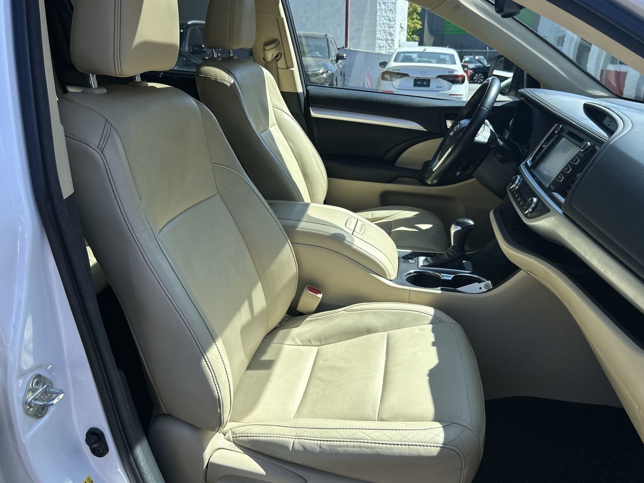Toyota Highlander  2014 à Vancouver, Colombie-Britannique