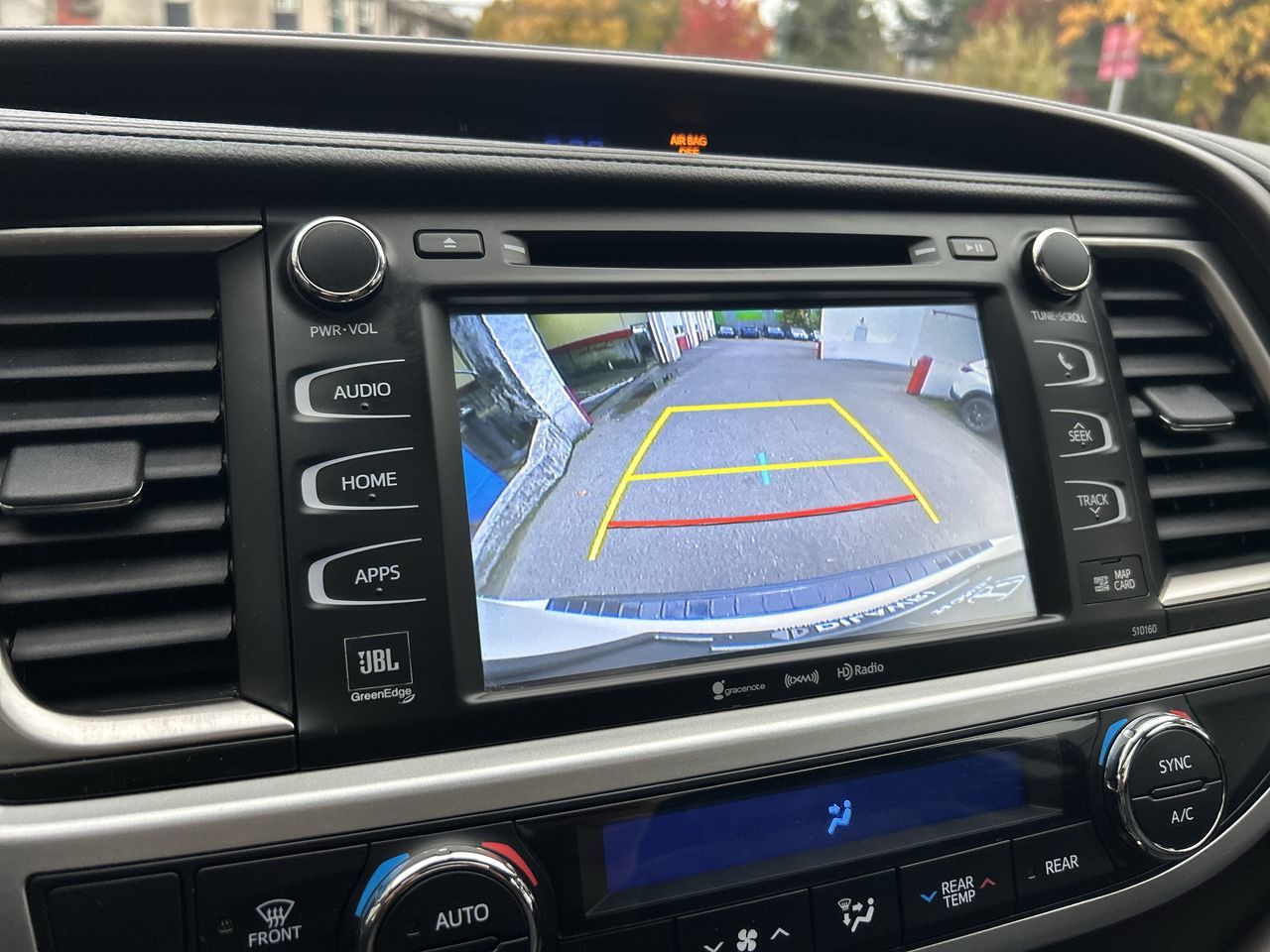 2016 Toyota Highlander