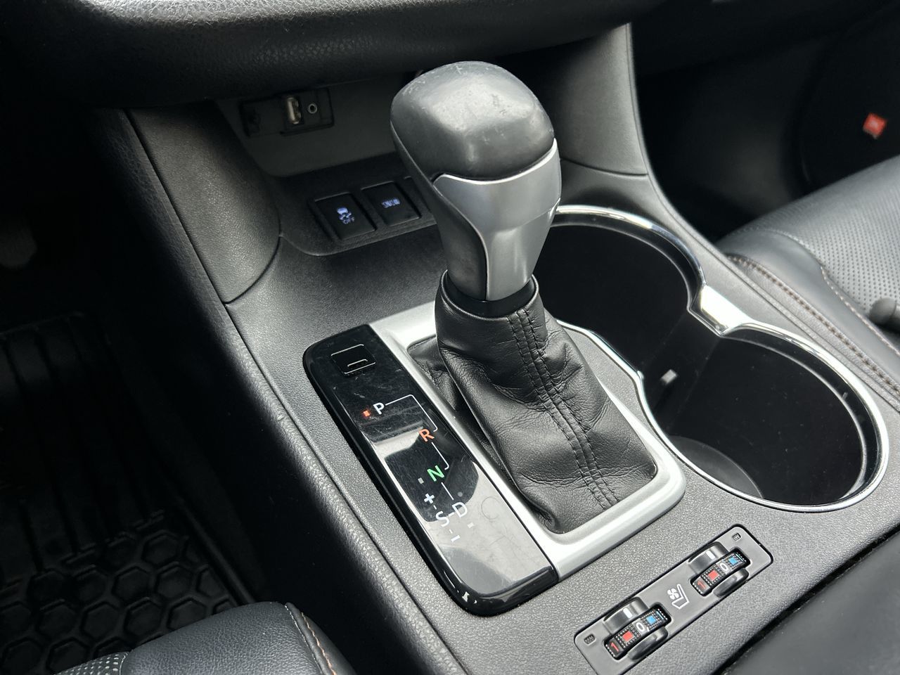 2016 Toyota Highlander