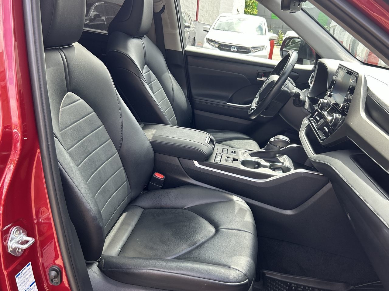 2020 Toyota Highlander in Vancouver, British Columbia