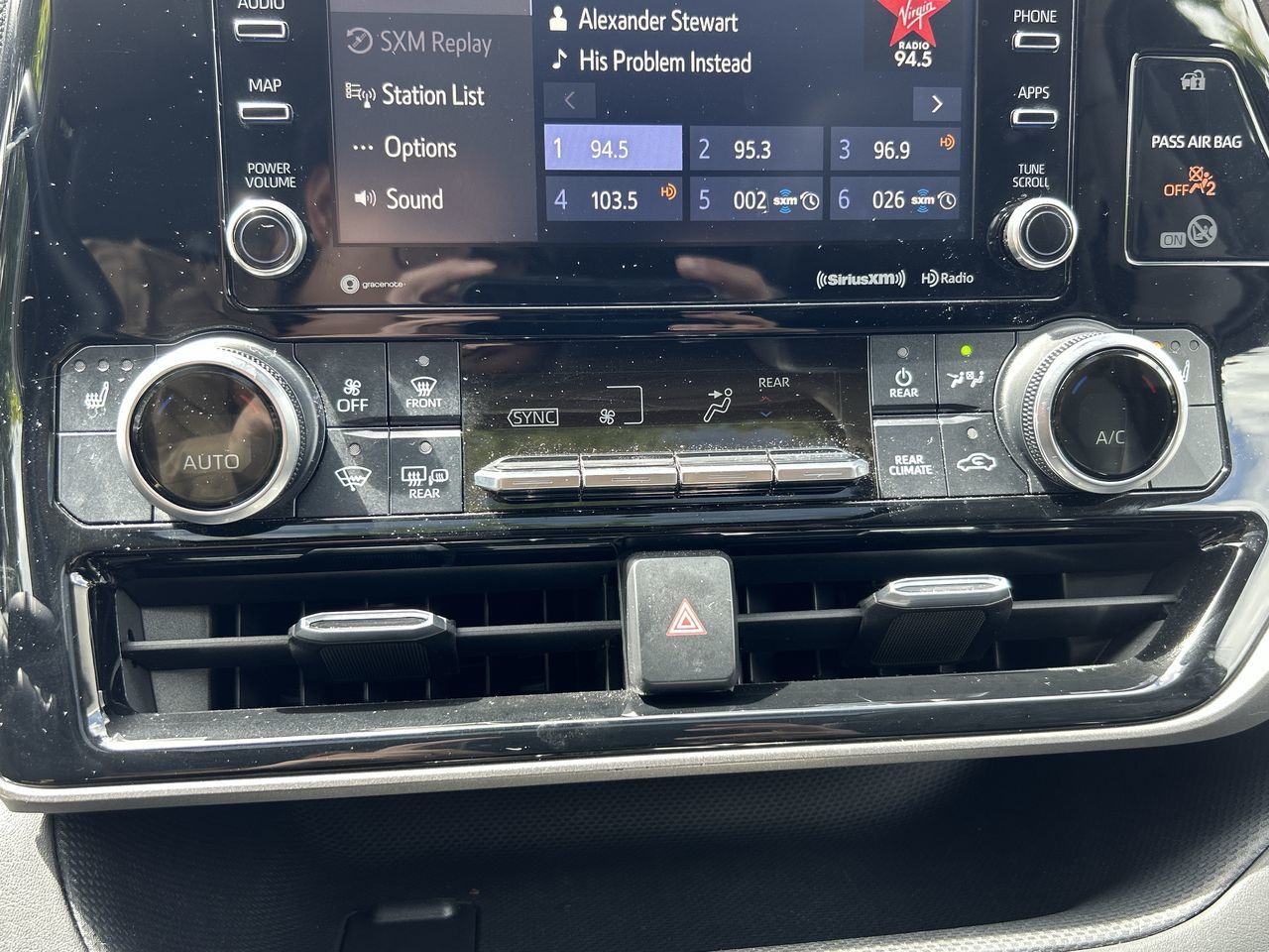 2020 Toyota Highlander in Vancouver, British Columbia
