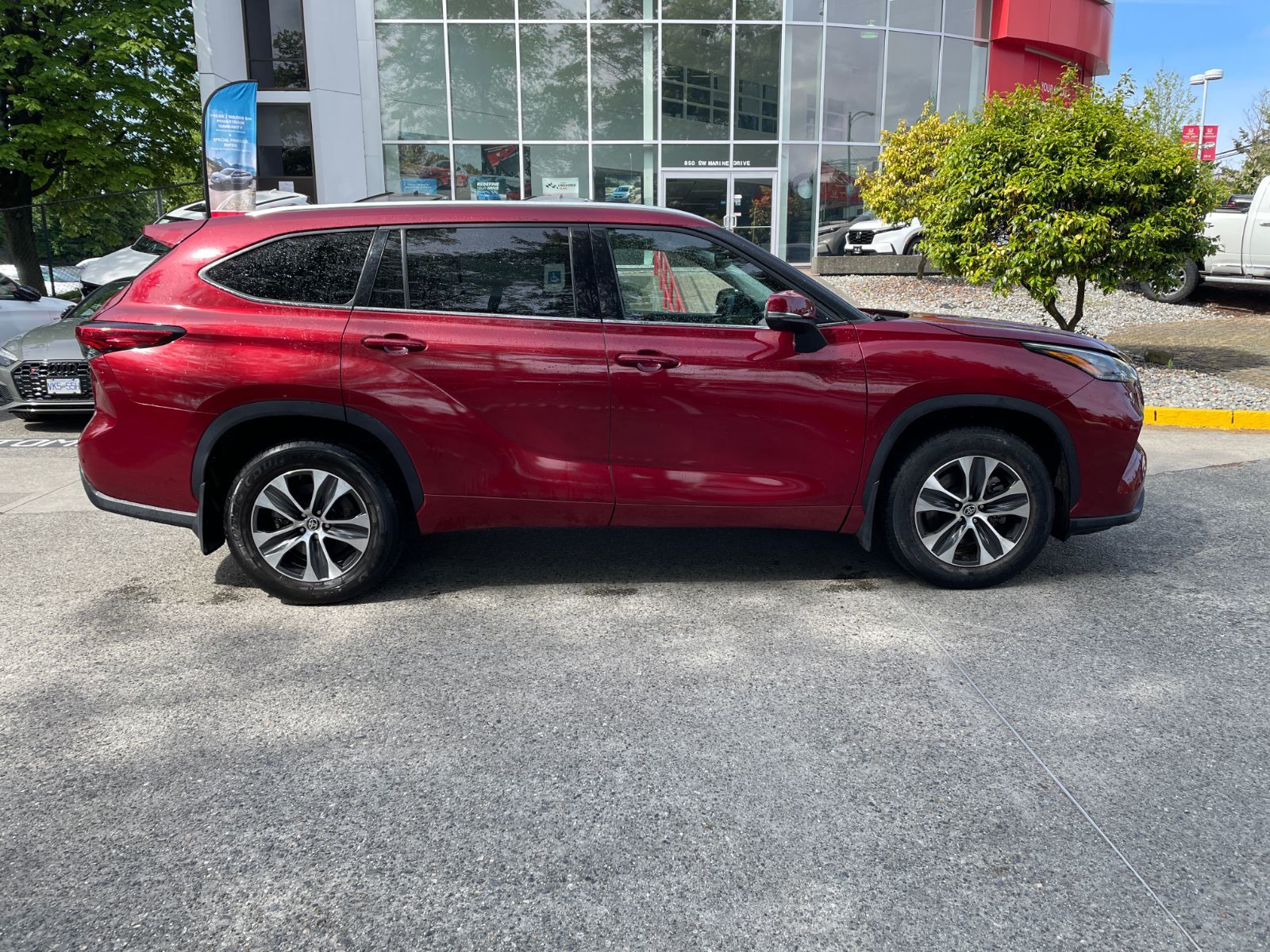 2020 Toyota Highlander in Vancouver, British Columbia