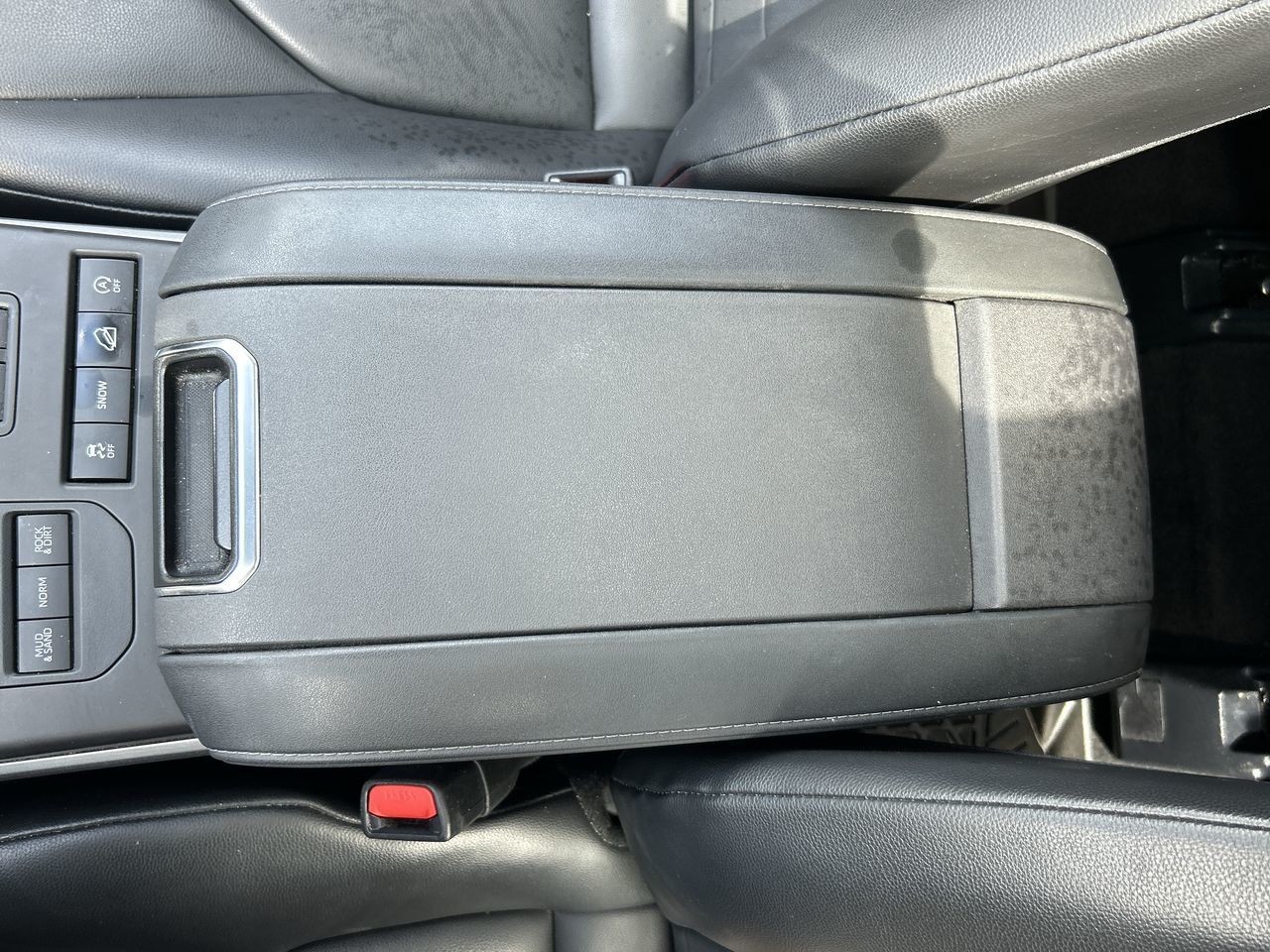 2020 Toyota Highlander in Vancouver, British Columbia
