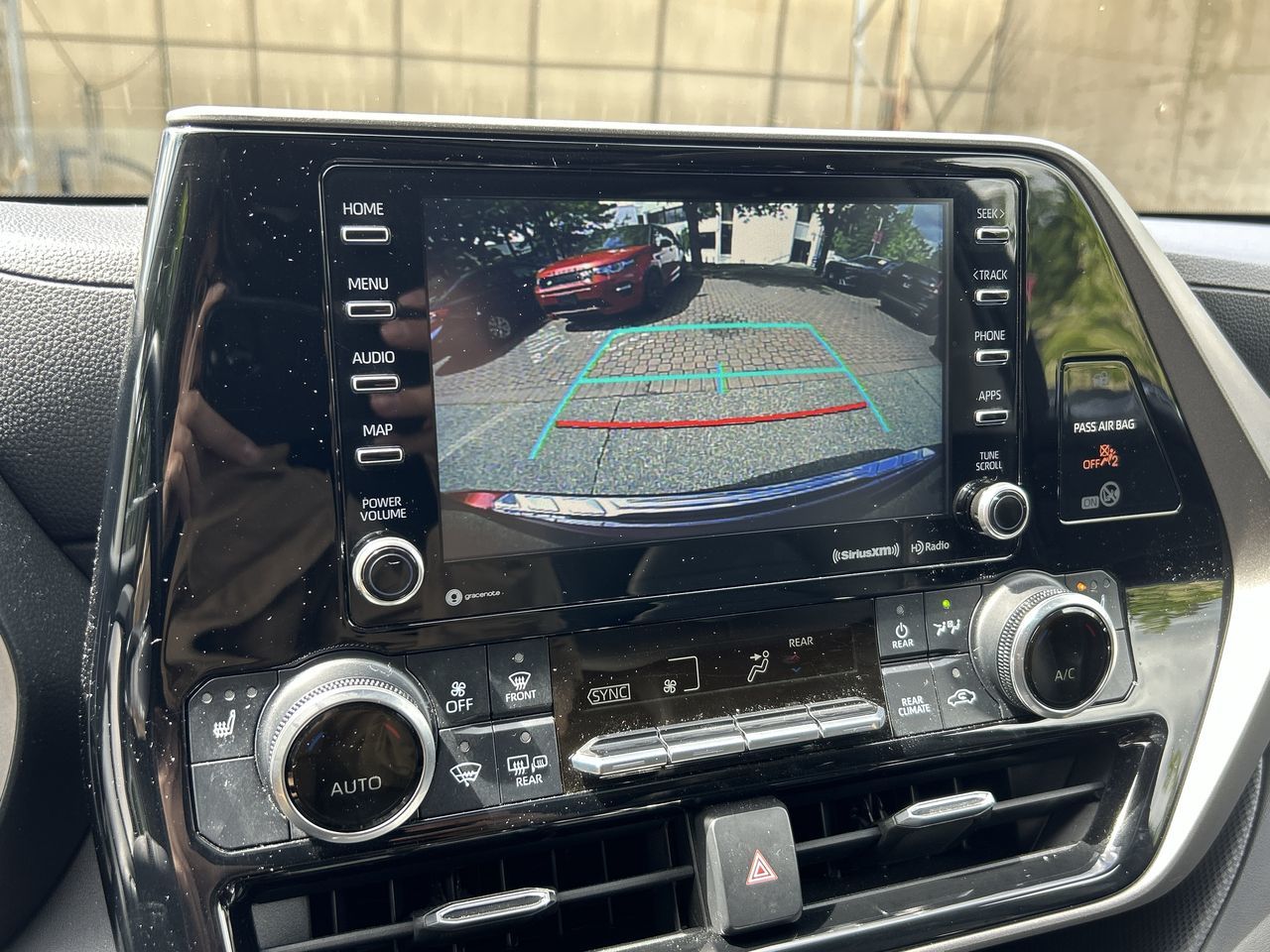 2020 Toyota Highlander in Vancouver, British Columbia
