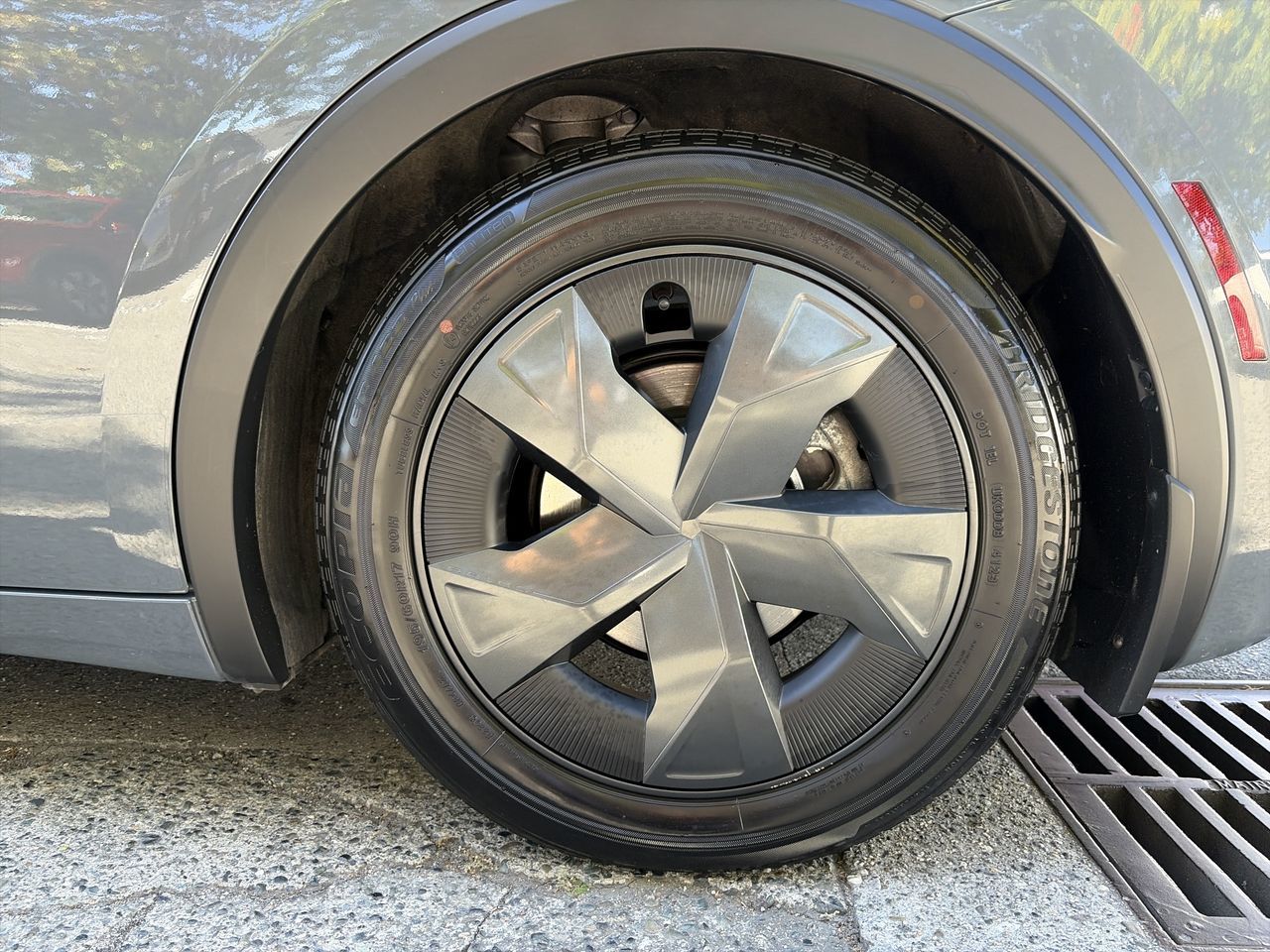 2024 Toyota Prius Plug-in Hybrid