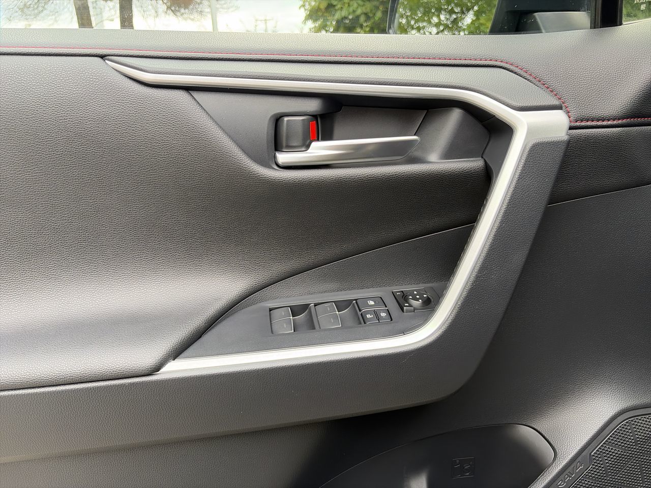 2024 Toyota RAV4 Plug-in Hybrid