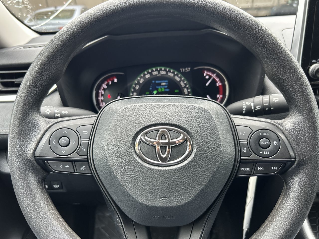 Toyota RAV4  2024 à Vancouver, Colombie-Britannique